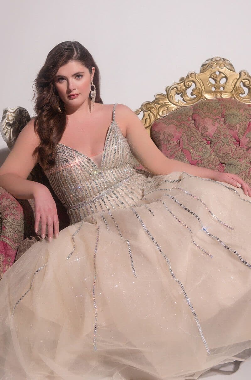 GLOW UP WITH MAXI GOWN - Review